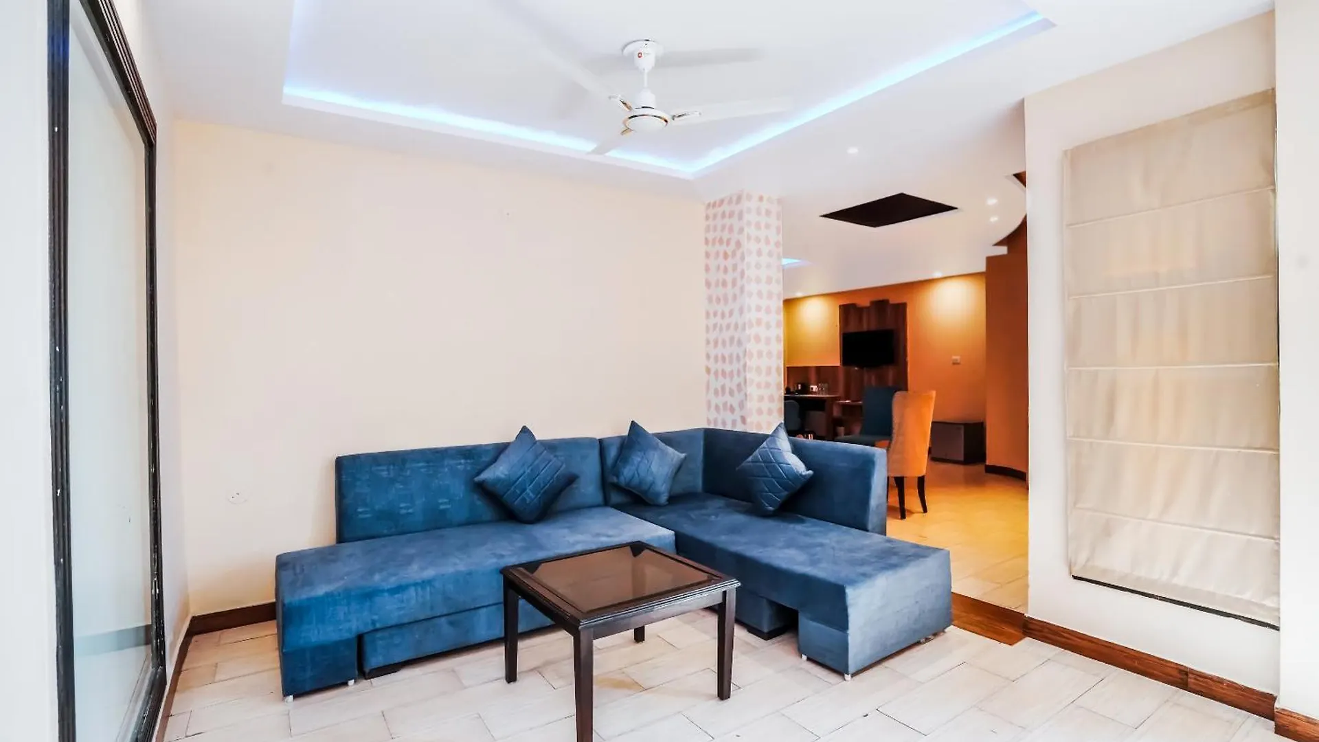 Nature Valley View Resort Mashobra !! Luxury Choice !! Gaming Zone !! Open Terrace !! Big Parking شيملا