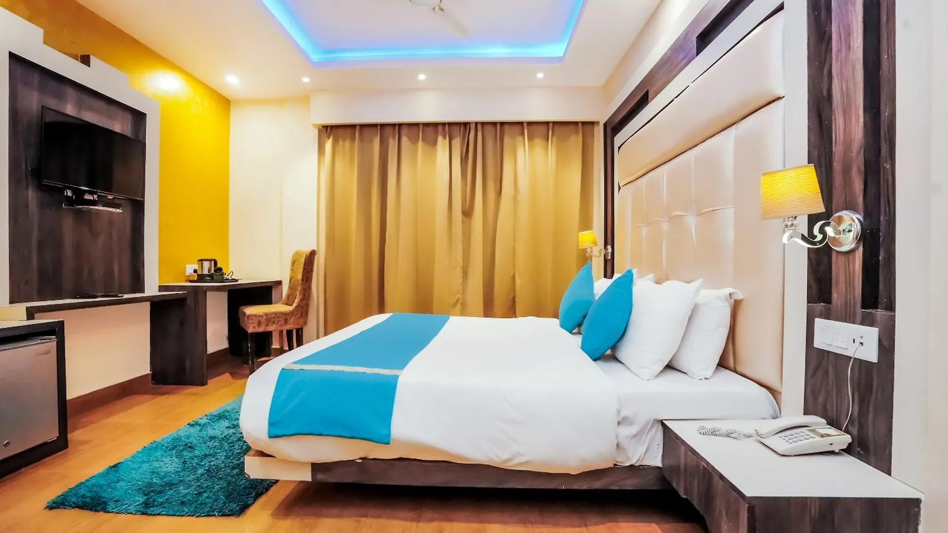 Nature Valley View Resort Mashobra !! Luxury Choice !! Gaming Zone !! Open Terrace !! Big Parking Shimla Hotel
