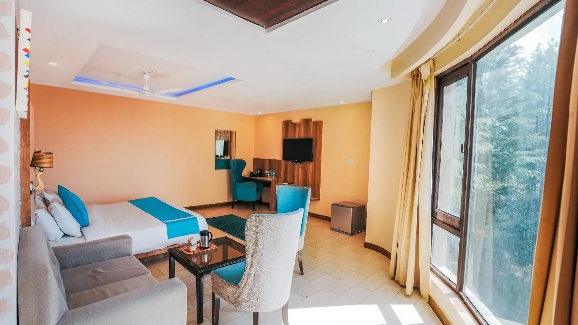Nature Valley View Resort Mashobra !! Luxury Choice !! Gaming Zone !! Open Terrace !! Big Parking Shimla India